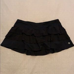 Lululemon Black Ruffle Lined Skirt
